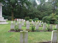 Ploegsteert Wood cemetery (4)